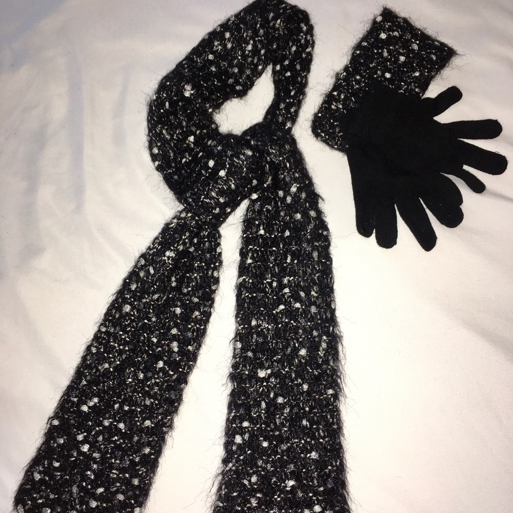 Handmade! Silver and Black Crochet Scarf Set